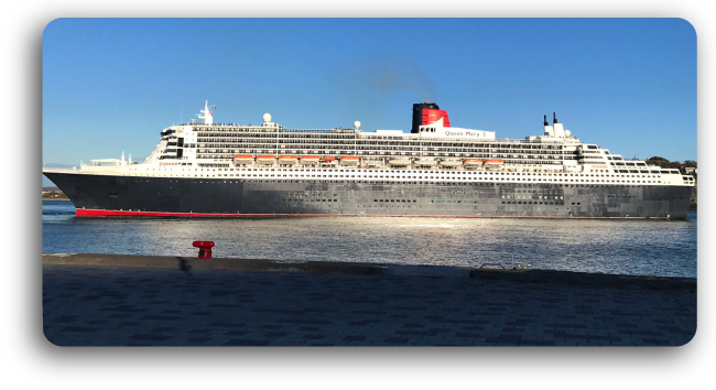 Queen Mary cruise boat